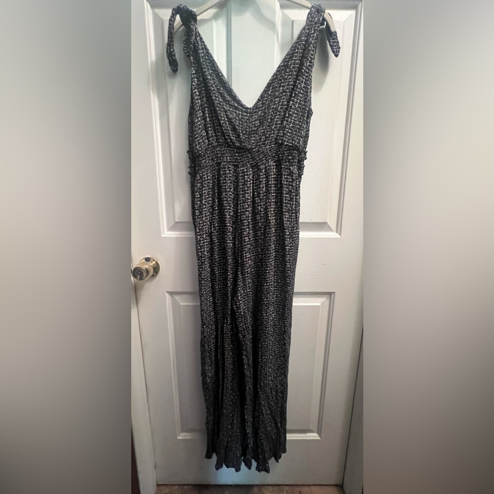 Shinestar Black and White Jumpsuit